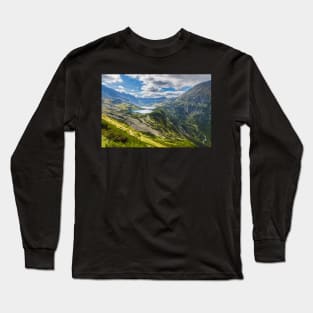 Five Ponds valley scenic landscape in Tatra Mountains Long Sleeve T-Shirt